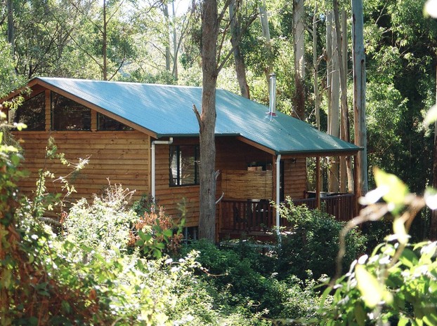 Lovely rainforest setting, with each cabin private and secluded.