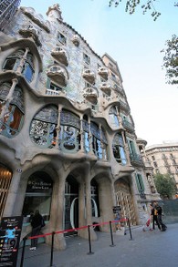 Spanish Architect Gaudi: Buildings (Casa Batllo)
