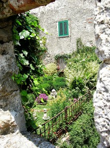 A Tuscan Garden Tucked Away
