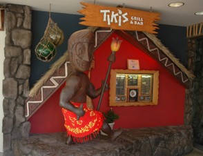 Tiki's Bar and Grill Entrance