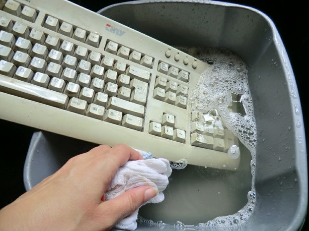 Image: Keyboard in the sink.