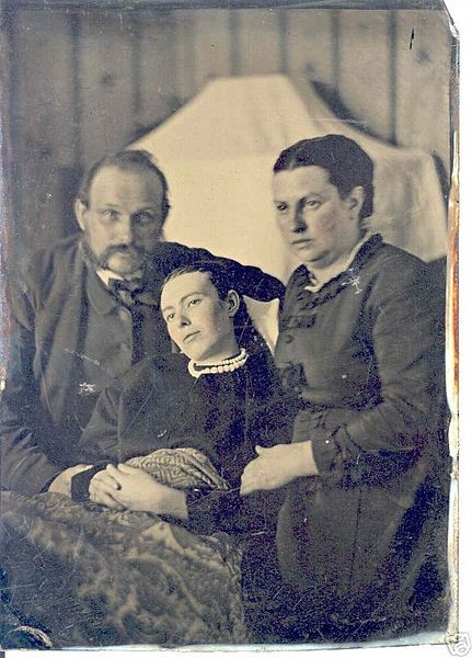 Image: Early Victorian post-mortem photograph