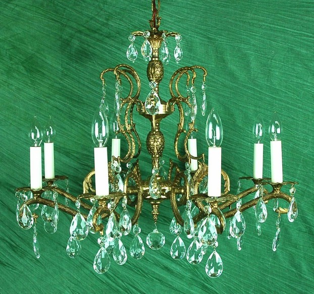 Antique Chandelier with 8 Arms