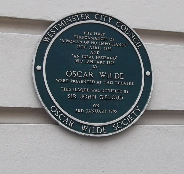 Blue plaque for Oscar Wilde outside Theatre Royal, Haymarket