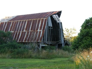 An antique barn in better times