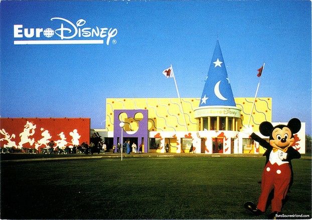 1991 Espace Euro Disney Postcard