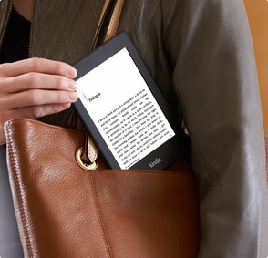 Another image of the Kindle Paperwhite 3G Free 3G + Wi-Fi, All-New Paperwhite Display, High Resolution, High Contrast, Next-Gen Built-in Light