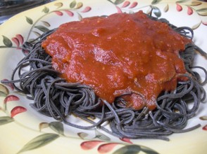 Black Bean Spaghetti with Sauce