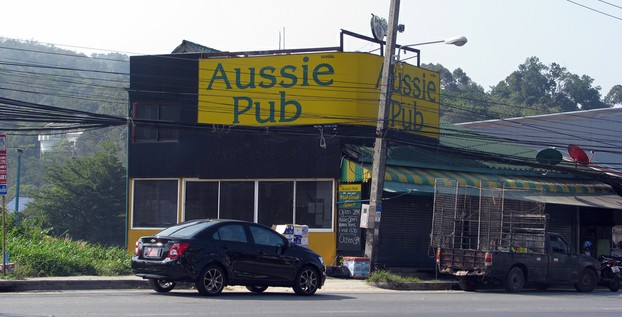 Aussie Pub on the main road through Kamala