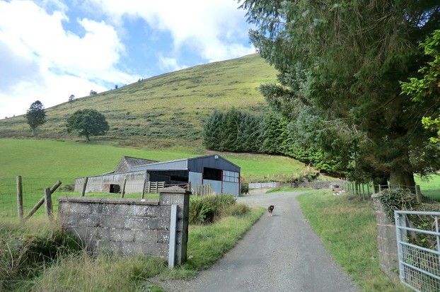 Image: Farmyard public footpath towards Maes Camlan.