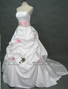 Image: Pagan Wedding Dress in Plus S