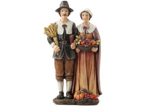 Pilgrim Couple Centerpiece