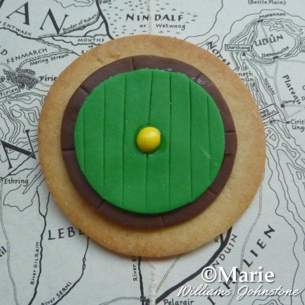 Bilbo Baggin's Hobbit home round door cookie idea