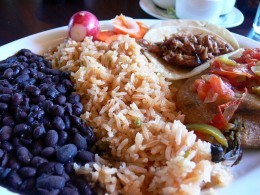 Here's some tasty black beans with rice and a taco. Looks scrumptious!