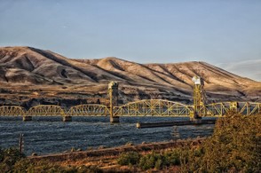 Columbia River Bridge from Oregon to Washington