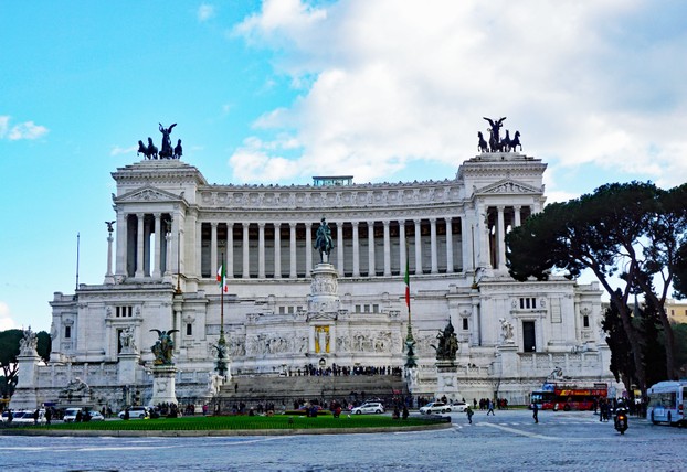 Vittorio Emanuelle Monument (known locally as the Wedding Cake)