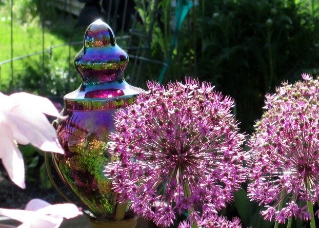 Art Glass Garden Orb