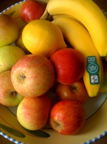 Fruit bowl with Whole Trade/Fair Trade bananas