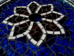 opaque-glass-mosaic opaque-glass-mosaic