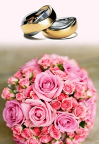 Image: Wedding Rings with a pink bouquet