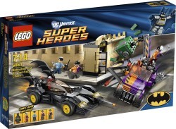 Batwing Battle Over Gotham City Lego Set