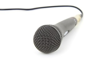 karaoke-microphone