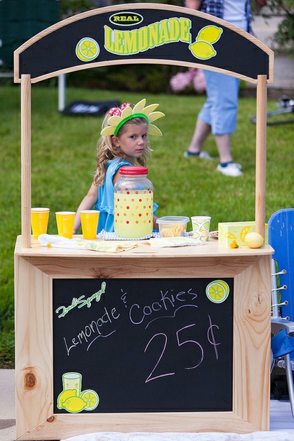 Lemonade stand
