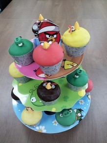 Angry Birds Cupcake Idea