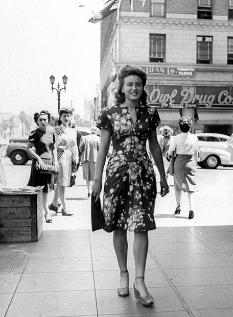 Image: 1940 Hollywood Vine, Los Angeles