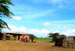 Maasai Other Wives and Children