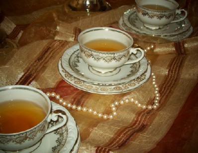 Tea and pearls