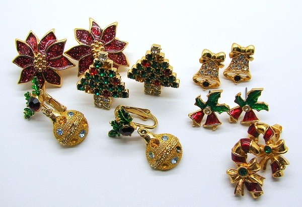 Sparkly Christmas Earrings