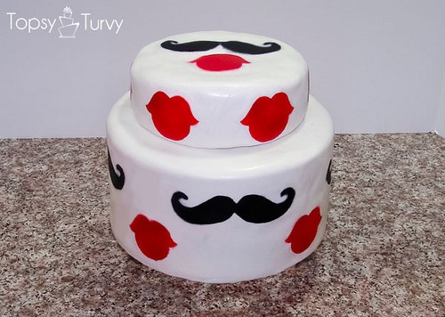 Mustache and Lips Cake