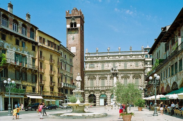 Verona: Piazza delle Erbe