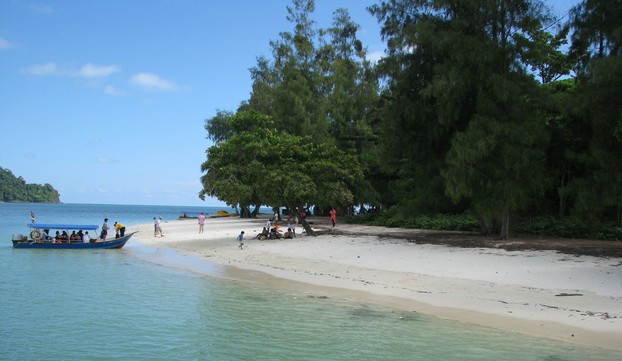 The beach at Pulau Beras Basah