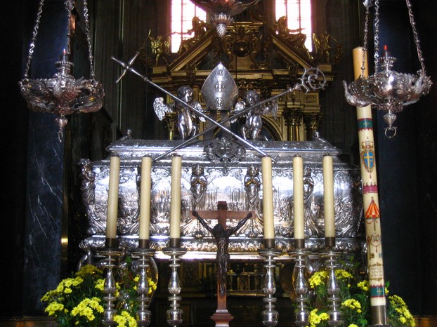 Image: Mausoleum of St Stanislaus in Wawel Cathedral