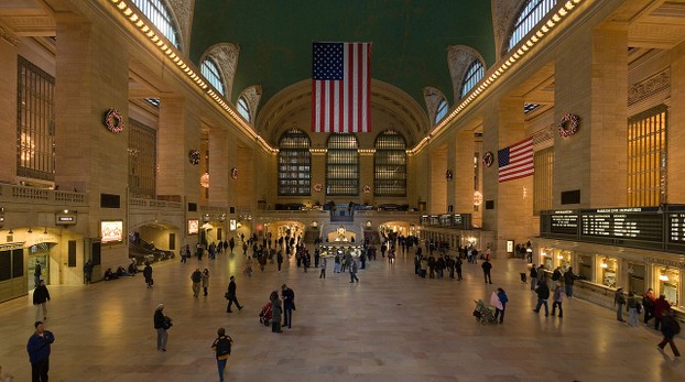 four-segment panoramic view of Grand Central Station main concourse