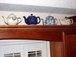 Blue Teapots