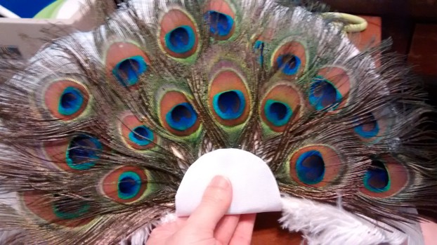 Finished peacock feather fan bouquet