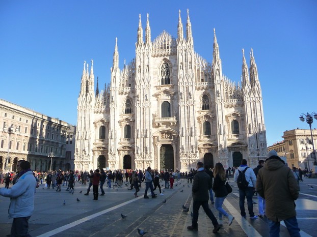 El Duomo, Famous Cathedral of Milan