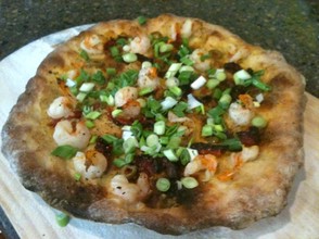 Shrimp, scallions and salsa verde pizza