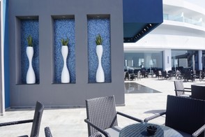 Outdoor Terrace and Bar