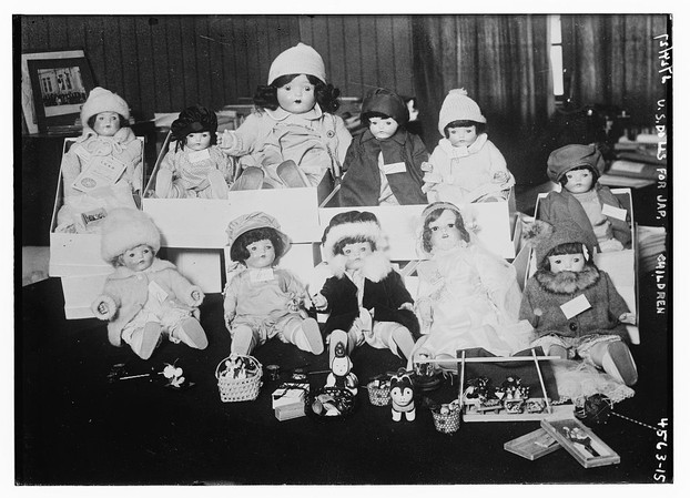 US dolls for Japanese children; 1927 image, Bain News Service
