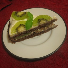 Chocolate sponge cake with ricotta and kiwifruit