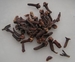 cloves for mulled wine