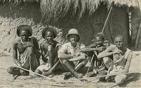 Kazimierz Nowak with african people