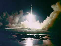 Apollo 17 on its way