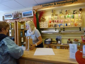 Frau Irene and Customer