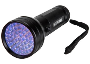 blacklight flashlight